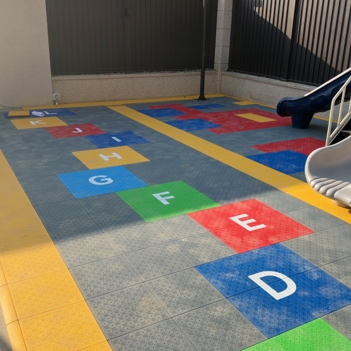 Outdoor Sport Floor Tiles - Professional Interlocking PP Movable Basketball Court